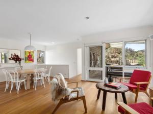 Gambar di galeri bagi Laker Retreat di Point Lonsdale