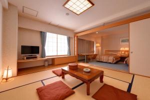 Atpūtas telpa vai bārs naktsmītnē Hakuba Alps Hotel