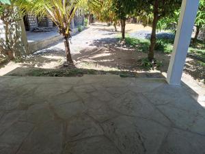 Κήπος έξω από το Guguski Homes