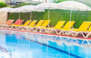 The swimming pool at or close to Galaxy Beach Hotel Alanya