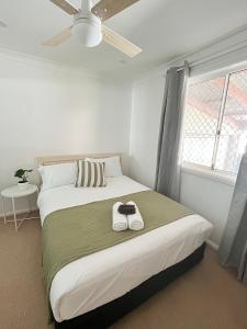 Ένα ή περισσότερα κρεβάτια σε δωμάτιο στο Double room with shared bathoom