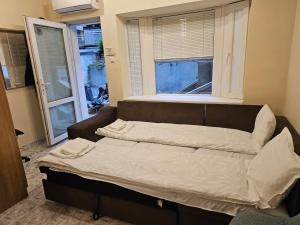 Foto dalla galleria di Bright and Cozy Studio with Garage near the Center a Sofia