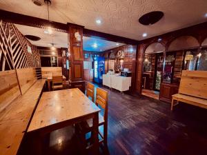 Khu vực ghế ngồi tại Sukhum Ban Songthai