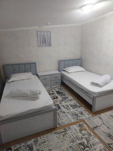 Afbeelding uit fotogalerij van Hovli Hostel in Salor Bekati +12 foto's