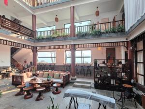 Restaurace v ubytování Dali Yanyuan Erhai Retreat