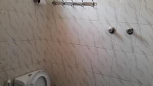 Ένα μπάνιο στο DV Guest House 3 +12 φωτογραφίες