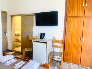 Gallery image of Klinakis Beach Hotel in Chania Town