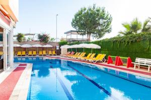 The swimming pool at or close to Galaxy Beach Hotel Alanya