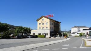 Budynek, w którym mieści się hotel