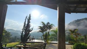 Imagen de la galería de Casa de Campo REFÚGIO VISTA ELEGANTE, en Sapucaí-Mirim