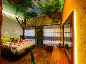 Ένα ή περισσότερα κρεβάτια σε δωμάτιο στο Skyp Lake jungle +189 φωτογραφίες