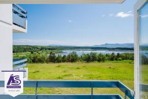 Gallery image of Kozy place in Reykjavik with a lake view in Reykjavík