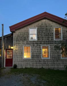 Bygningen som feriehuset ligger i