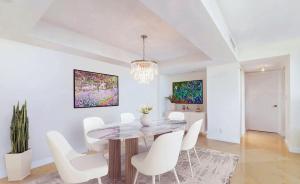 Χώρος καθιστικού στο Bright Two-Bedroom Condo with Intracoastal Views +5 φωτογραφίες