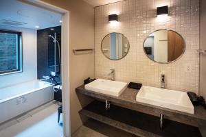 Ένα μπάνιο στο Grand Inn Hakata