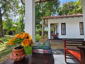 Gambar di galeri bagi Charitha Rest di Ampara
