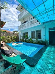 Πισίνα στο ή κοντά στο Fullhouse Hoian