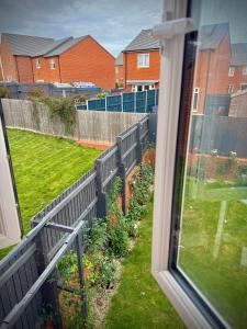 Imagen de la galería de Spacious and Bright modern Home, en Cropredy