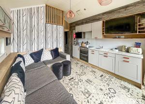 Η κουζίνα ή μικρή κουζίνα στο Trossachs Holiday Park