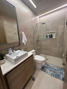 Koupelna v ubytování Playa Escondida Luxurious Ground Floor