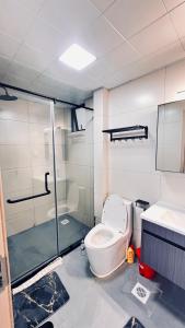 Koupelna v ubytování Orchid residency