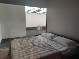Postel nebo postele na pokoji v ubytování Bilor Luxury Holidays + 32 fotografií