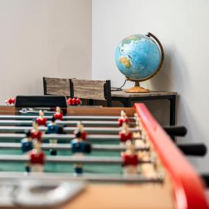 Biliár nebo kulečník v ubytování L'écrin de Xattys - Gîte haut de gamme avec SPA, Terrain de pétanque, Piscine et Baby-foot