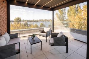 Χώρος καθιστικού στο The Riverview Luxury Residence Piešťany