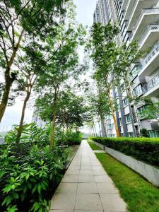 Un jardín fuera de Savanna Residence Southville City