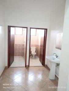 Gallery image of Serviced 3 and 4 bedroom apartment in Mombasa