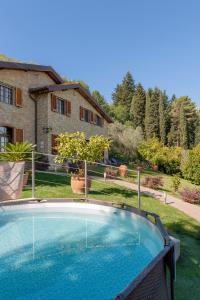 Bazén v ubytování Villa Camelia Tuscany nebo v jeho okolí