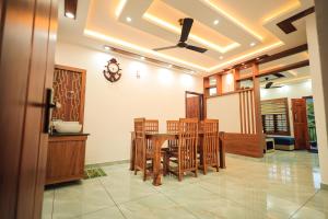 Φωτογραφία από το άλμπουμ του Wayanadan Huts Homestay σε Sultan Bathery