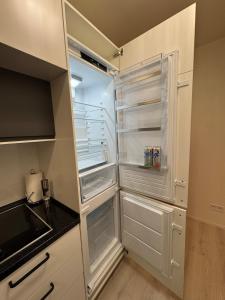 Η κουζίνα ή μικρή κουζίνα στο Apartment with garden-D&A