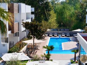 an aerial view of a hotel with a swimming pool at Hotel Halibas in Ulcinj