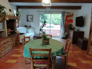 Gallery image of Chambre du milieu chez l'habitant in Lorgues