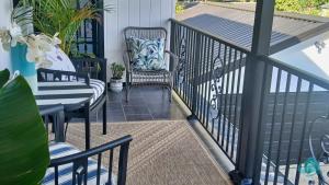 Balkón nebo terasa v ubytování Bellavista Retreat - Upstairs 3-Bedroom Apartment