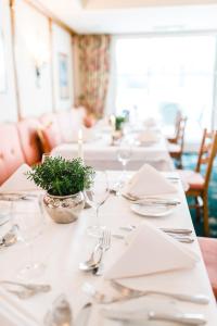 Restoran või mõni muu söögikoht majutusasutuses eva,GARDEN