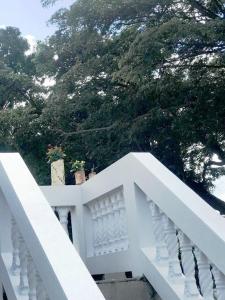 Un balcón o terraza en Comoda casa en segunda planta