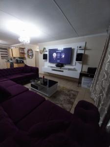 Μια τηλεόραση ή/και κέντρο ψυχαγωγίας στο Lubsman Apartments