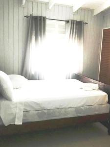 Fotografie z fotogalerie ubytování Comoda casa en segunda planta v destinaci Coamo