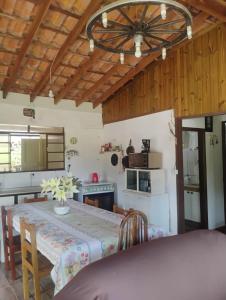 Kuchyň nebo kuchyňský kout v ubytování Rancho cachoeira