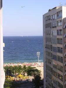 - Vistas a la playa desde un edificio en Copa Apartments, en Río de Janeiro