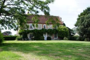 Gallery image of Apuldram Manor farm in Chichester
