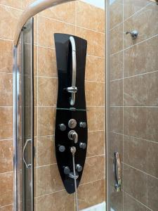 Ένα μπάνιο στο Kyiv Gelik Apartment