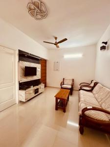 TV a/nebo společenská místnost v ubytování B 206 LML Home Stay