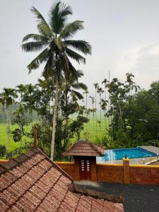 Bazén v ubytování Sopanam Heritage Resort nebo v jeho okolí + 8 fotografií