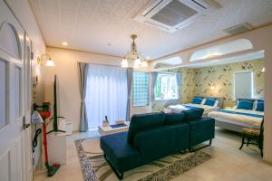 Khu vực ghế ngồi tại No1 Private Villa Honcho 広々4LDK 一棟貸切