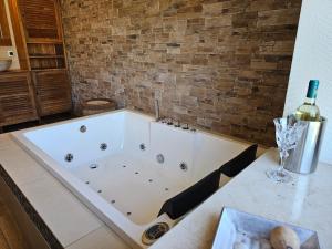 Φωτογραφία από το άλμπουμ του NEU! Design-Landhaus in Raeren-Natur, Ruhe & Stil σε Raeren