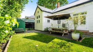 Κήπος έξω από το Ballarat East Charm - Walk to Town, Pet Friendly!