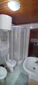 Ένα μπάνιο στο Casa della Mamma +15 φωτογραφίες